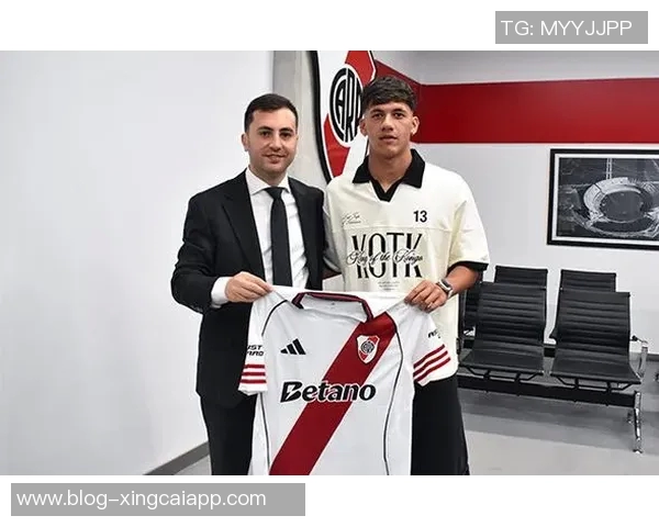 多特蒙德关注河床17岁中场梅萨多次派遣球探进行考察